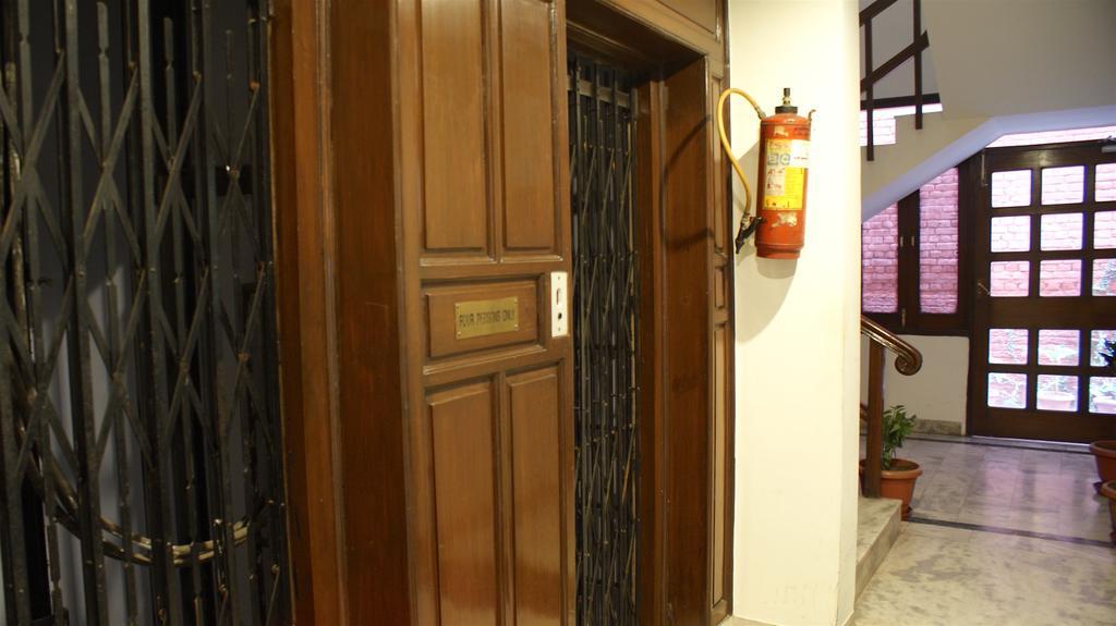 Hotel Alpana Haridwār Eksteriør bilde