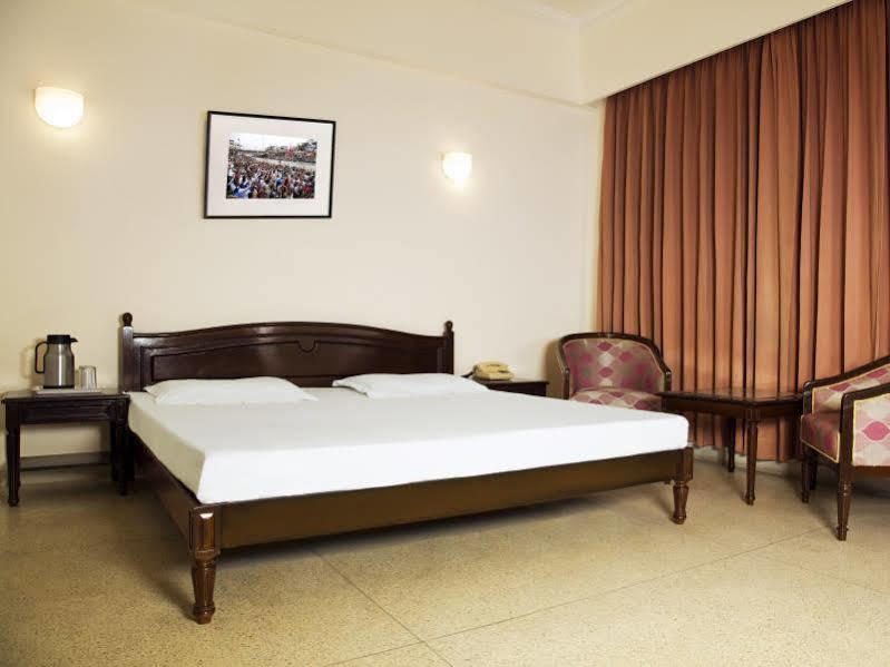 Hotel Alpana Haridwār Eksteriør bilde