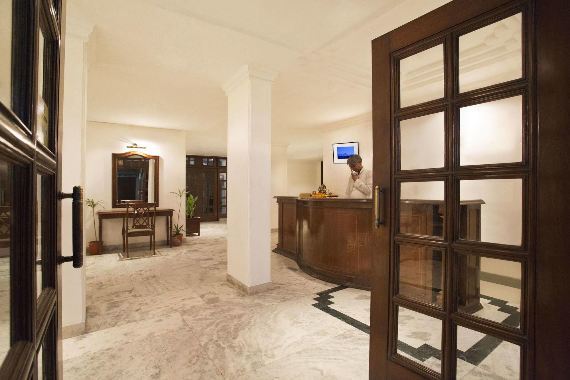 Hotel Alpana Haridwār Eksteriør bilde